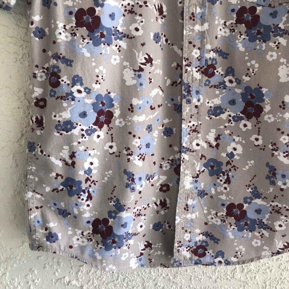 Men's medium Nordstrom 1901 button down shirt - Picture 7 of 9